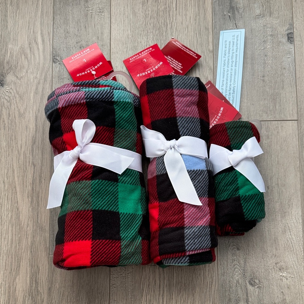Wondershop Family Plaid Pajama bottoms Set - Red, Green, Black